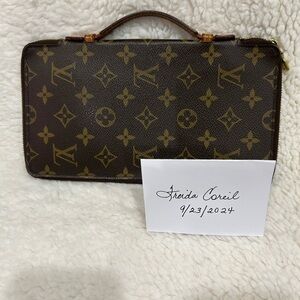 🤎🤎Louis Vuitton Travel Organizer 🤎🤎